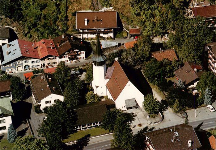 MITTENWALD Bayern Dreifaltigkeits-Kirche Evangelisch-Lutherisch Kirchturm Fliege