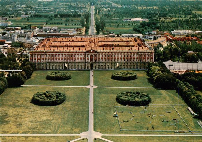 CASERTA Vecchia Campania IT Palazzo-Reale Park Garten Allee Fliegeraufnahme Orts