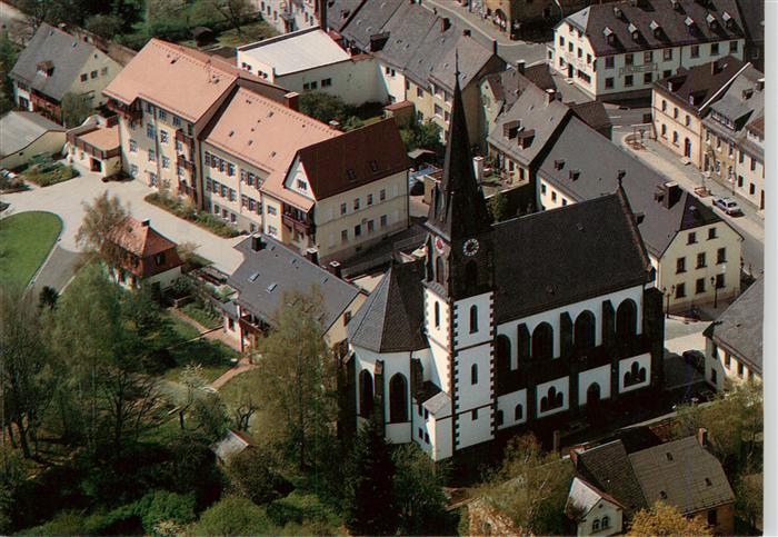Wunsiedel Pfarrkirche-Zu-den-zwoelf-Aposteln Kinderheim-St-Josef Luftbild Kircht