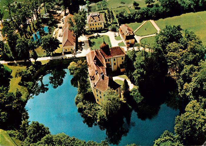Heroldsbach Forchheim Bayern Schloss-Thurn Freizeitpark Wassergraben Schloss Par