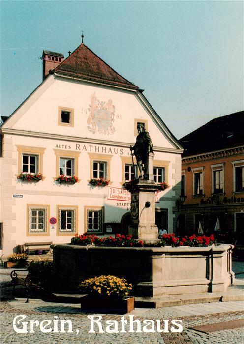 Grein Donau Muehlviertel Oberoesterreich AT Rathaus Stadttheater Brunnen Statue