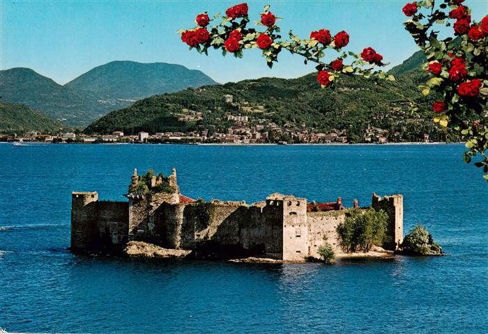 Cannero Riviera Lago Maggiore IT I-Castelli Seeschloss Lago-Maggiore Ruine Rosen