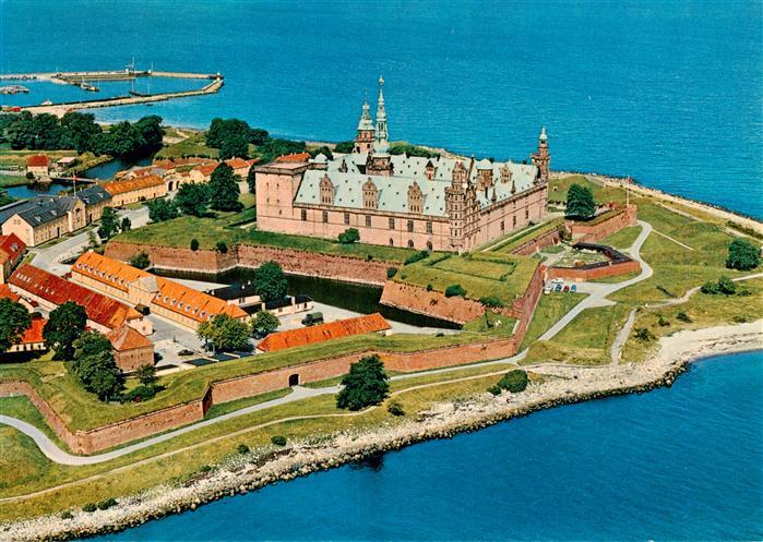 Helsingor Frederiksborg DK Kronborg-Slot Burg Festung Luftbild Meer Hafen Graben