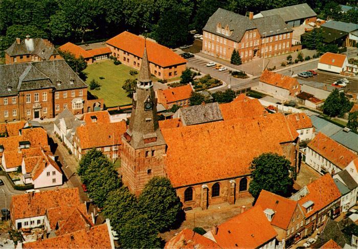 Tonder DK Kirche Stadtmitte Fliegeraufnahme Ziegeldaecher Altstadt Rathaus Stras