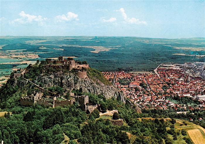 SINGEN Hohentwiel BW Hohentwiel Festungsruine Fliegeraufnahme Felsen Stadtansic