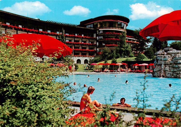 Fischen Allgaeu Bayern Sonnenalp Hotel Freibad Sonnenschirme Berghotel Allgaeu L