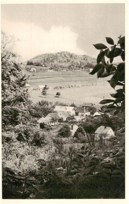 Neuhaus Weissenbach Triesting Niederoesterreich AT Talblick Felder Huegel Wald H