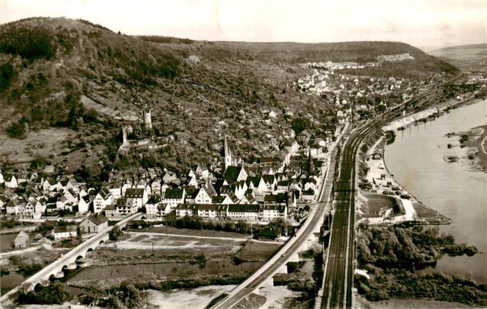 Gemuenden Main-Spessart Bayern Luftaufnahme Main Fluss Eisenbahn Altstadt Kirche
