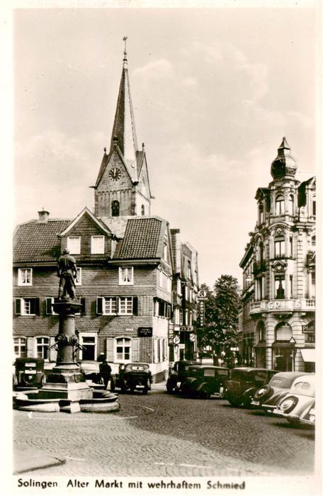 SOLINGEN NRW Alter-Markt Waffenschmied-Brunnen Kirche Autos Strassenszene Gruend