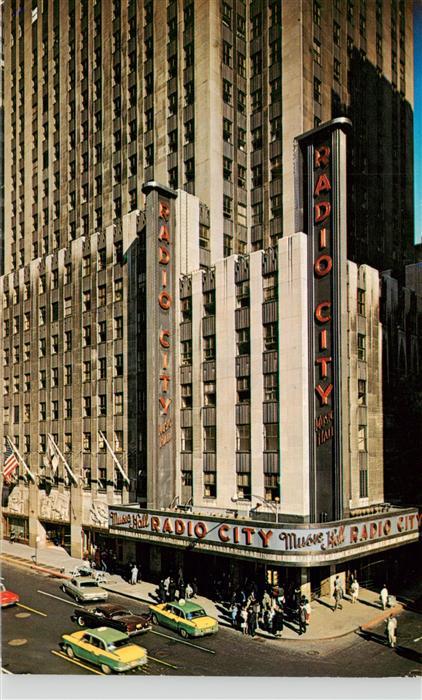NEW YORK City USA Radio-City-Music-Hall Rockefeller-Center Wolkenkratzer Strasse