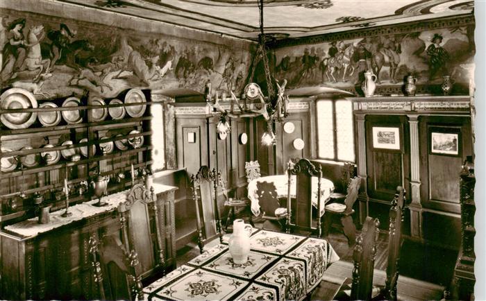 Pottenstein Oberfranken Burg-Pottenstein Rittersaal Wandmalereien Zinnteller Mob
