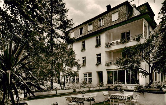 Bad Bertrich Rheinland-Pfalz Villa-Meduna Hotel Dependance Park Liegewiesen Terr