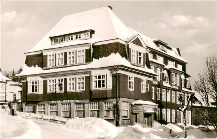 Hahnenklee-Bockswiese Harz Hotel-Granetal Holzgebaeude Winter Schnee Oberharz Ku