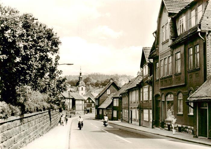 Zella-Mehlis Thueringen Ernst-Thaelmann-Strasse Fachwerkhaeuser Kirche Strassens