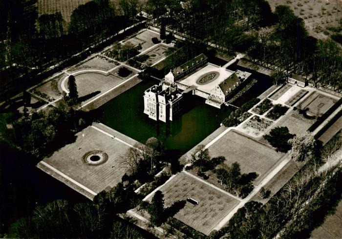 De Steeg RHEDEN Gelderland NL Kasteel-Middachten Schlossanlage Wassergraben Park