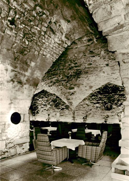 HALLE  SAALE Moritzburg Weinkeller Gewoelbe Steinbogen Restaurant Tische Sessel