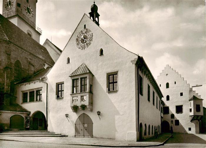 Cham  Oberpfalz Rathaus Rathausplatz Kirchturm Uhr Treppengiebel Marktplatz Baye
