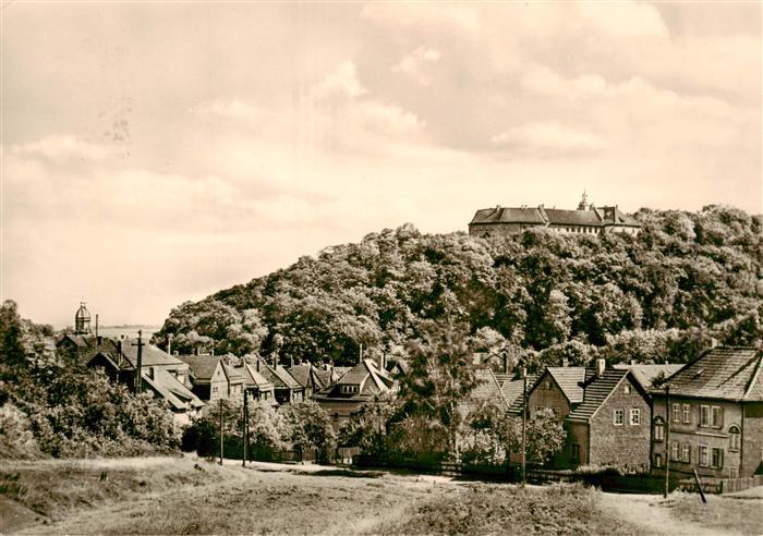 Waltershausen Gotha Thueringen Schloss-Tenneberg Tabarzer-Weg Haeuser Huegel Wal