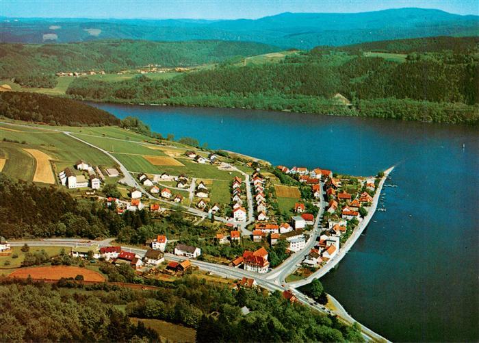 Herzhausen Edersee Hessen Luftaufnahme Edersee Anglerparadies Wohnhaeuser Felder