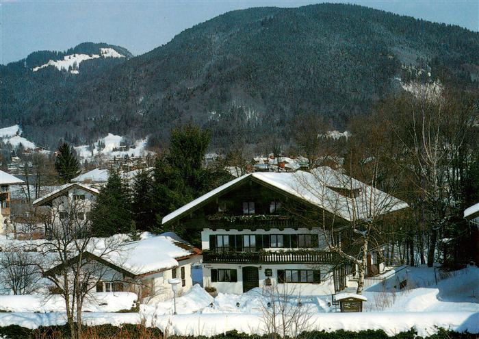 Wiessee Bad Tegernsee Landhaus-Hotel-Midas Setzbergstrasse Winter Schnee Bergdor