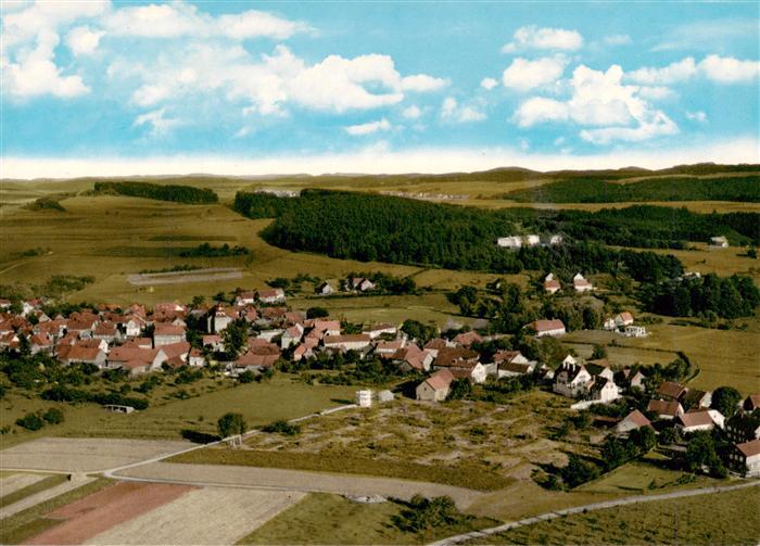 Voehl Edersee Waldeck-Frankenberg Hessen Fliegeraufnahme Dorf Felder Wald Huegel