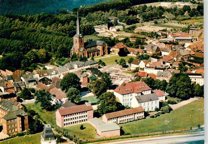 Bad Segeberg Fliegeraufnahme Kirche Schule Rathaus Marktplatz Wohnhaeuser Wald