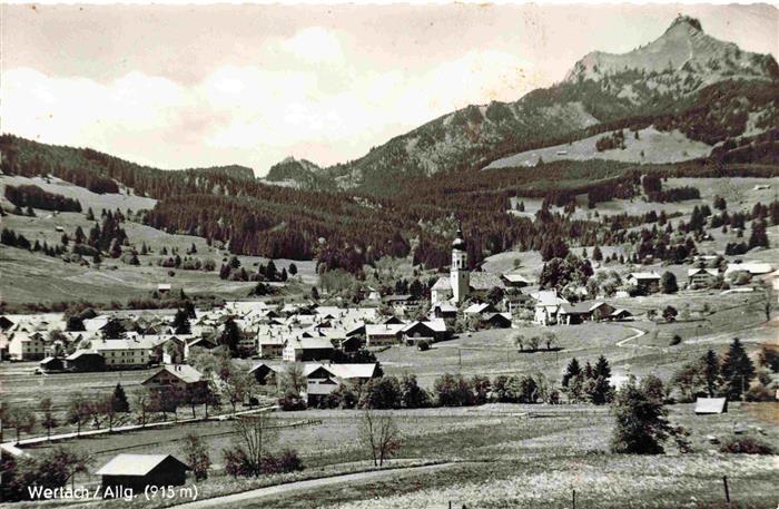 Wertach Bayern Gruenten Kirchturm Hoehenkurort Bergdorf Wiesen Baeume