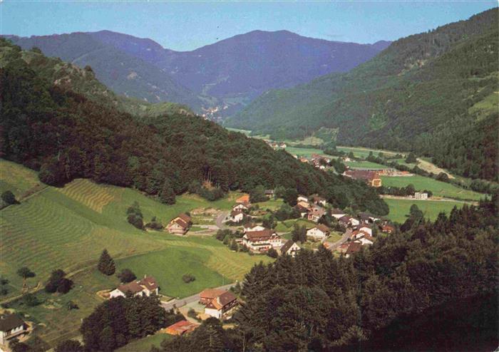 Aitern Belchen Schwarzwald BW Belchen Schwarzwald Tal Dorf Wiesen Wald Berge Luf