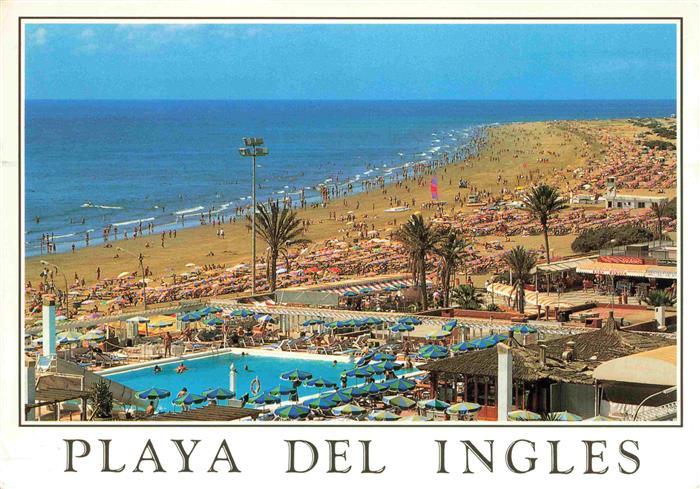 Playa del Ingles Gran Canaria ES Strand Meer Pool Sonnenliegen Palmen Touristen