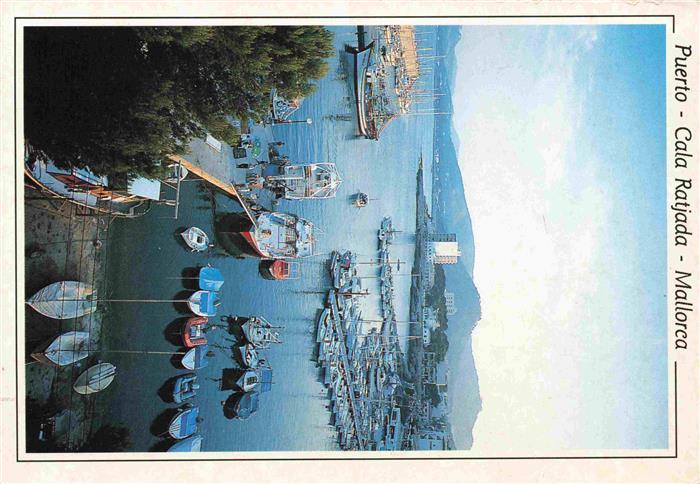 Cala Ratjada Balleares Mallorca ES Puerto Hafen Segelboote Fischerboote Marina B