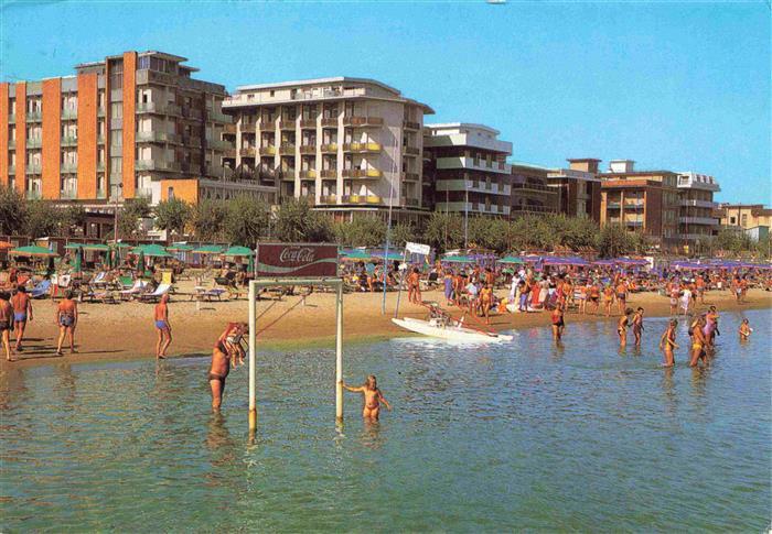 Bellaria Rimini Emilia-Romagna IT Strand Hotels Strandleben Sonnenschirme Badega