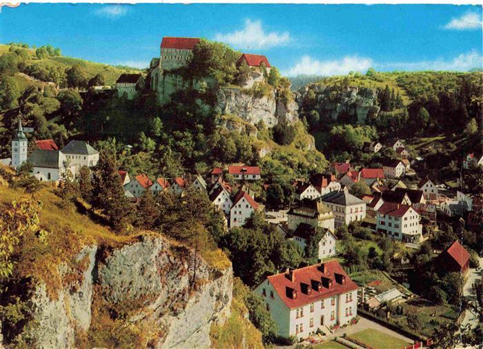 Pottenstein Oberfranken Burg Fraenkische-Schweiz Luftkurort Felsen Kirche Altsta